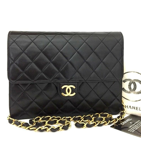 CHANEL Handbags - 💯 CHANEL Quilted Matelasse 22 Lambskin Push Lock